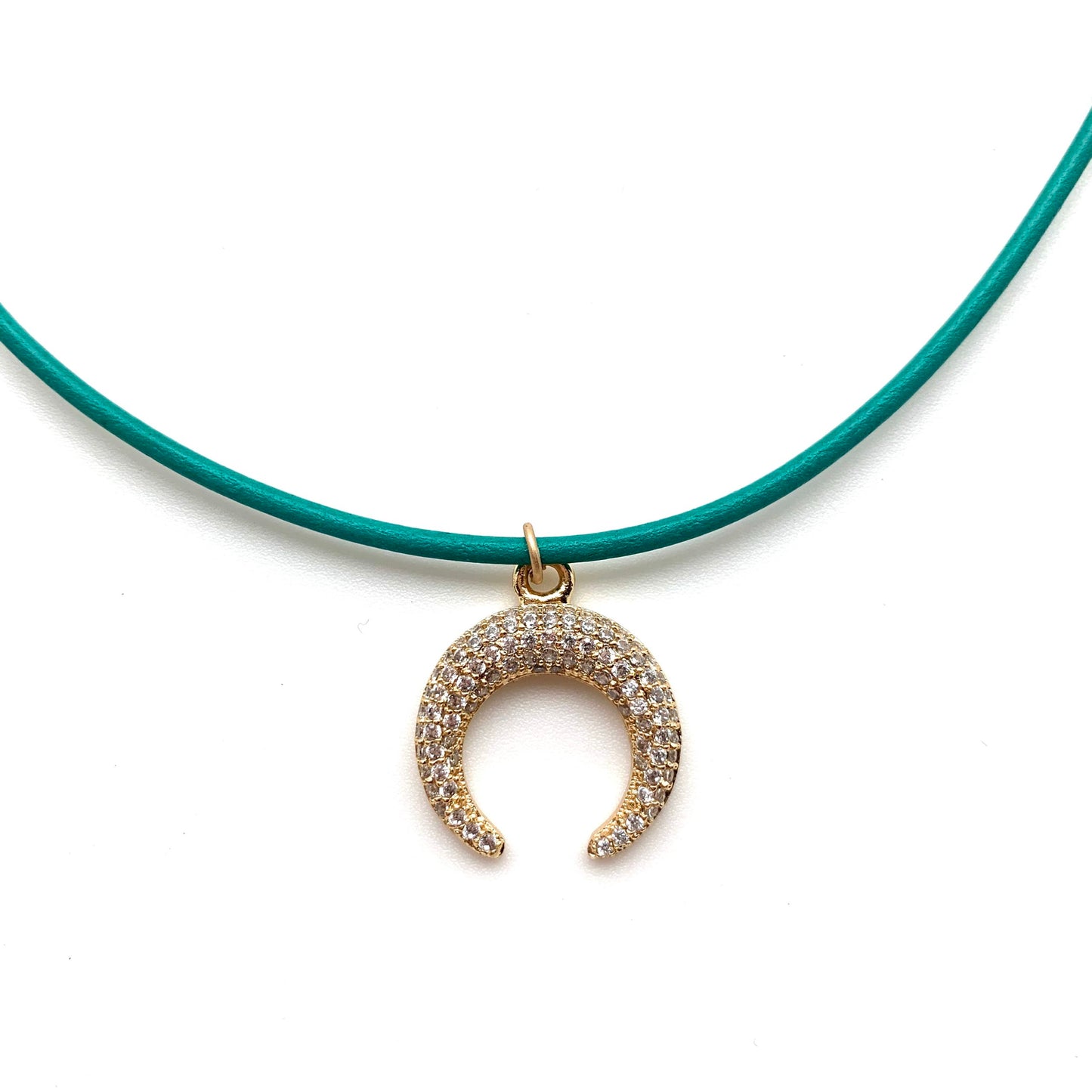 mini crescent-magnetic dainty