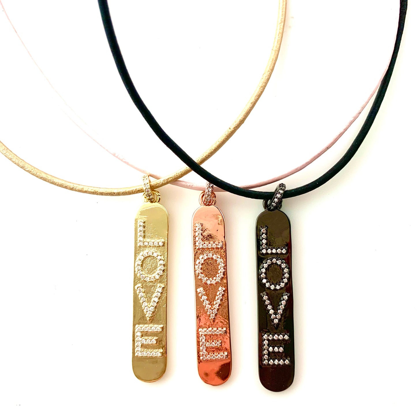 LOVE-magnetic dainty