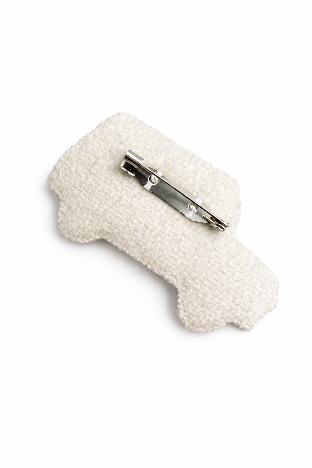 MOKE Brooch