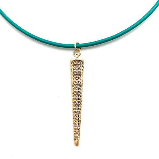 spike-magnetic dainty