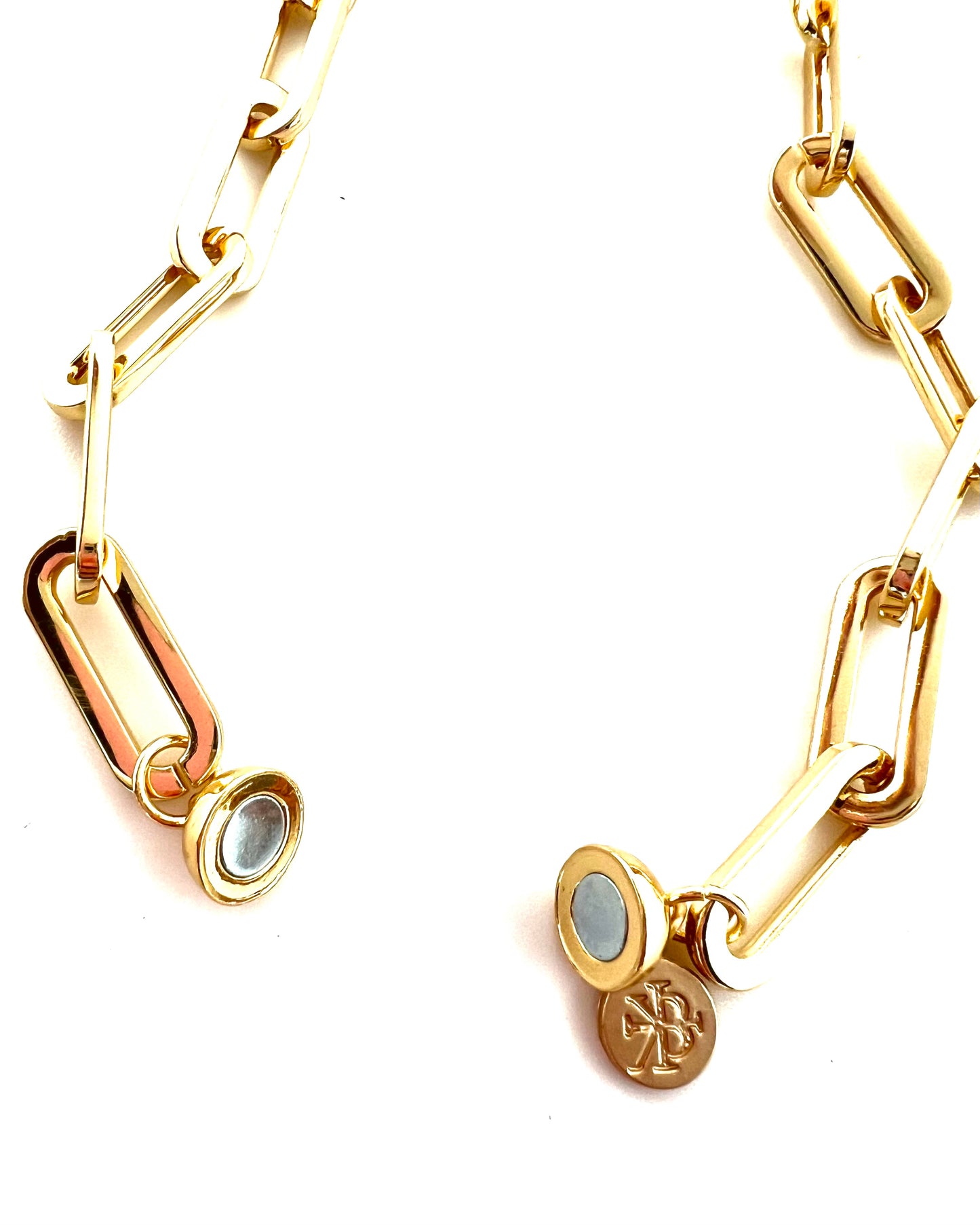 Magnetic Paperclip Layer Chain