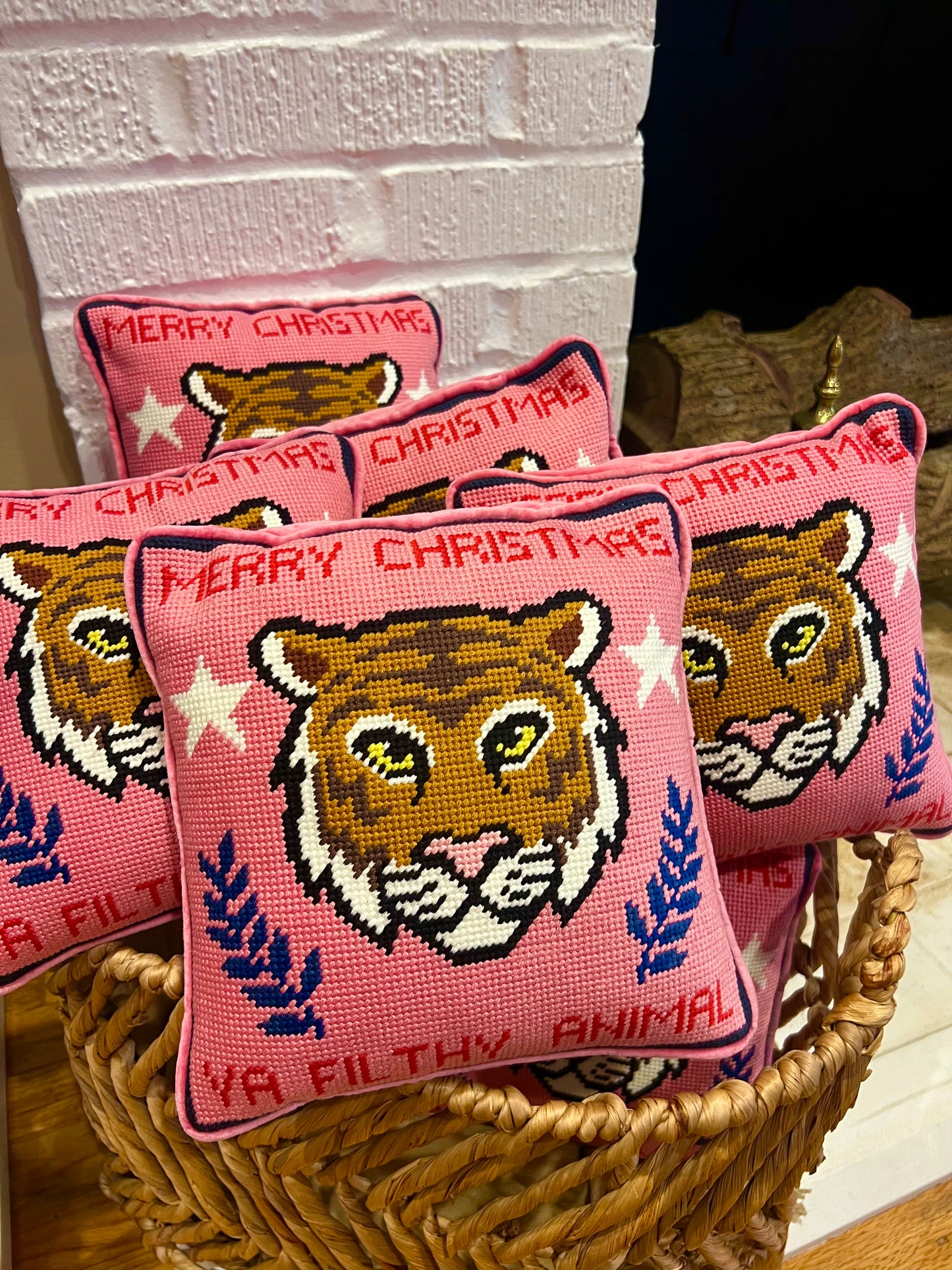 MERRY CHRISTMAS YA FILTHY ANIMAL!