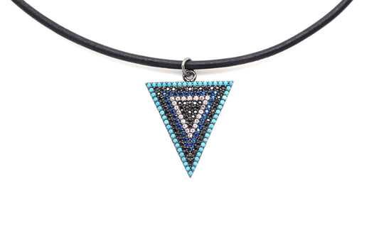 triangle-magnetic dainty